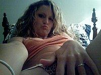 Junge scharfe Blondine intim privat