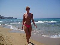 Geile private Urlaubsbilder einer scharfen Blondine