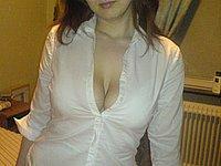 Geile Hausfrau nackt und Sex Bilder