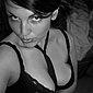 Heisse private Aktfotos - Luder mit dicken Br�sten