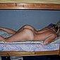 Junge Blondine fistet sich selbst - Private Fisting Bilder