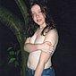 Theresa (18) zeigt dir ihre jungen Br�ste