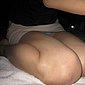 Geile asiatische Studentin beim Schwanz blasen