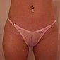 Blondes Luder beim Schwanz blasen und geil nackt